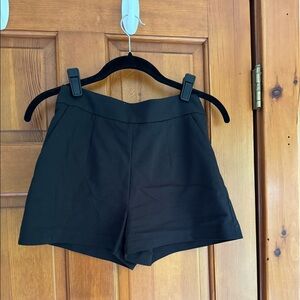 Forever 21 black tailored short